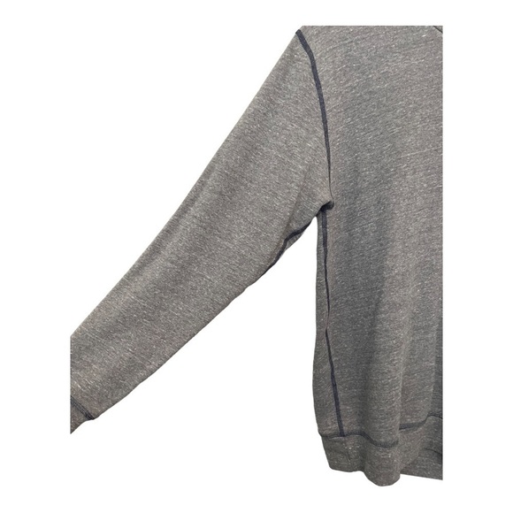 Goodlife Exposed Seams Sweatshirt in gray - Picture 5 of 12